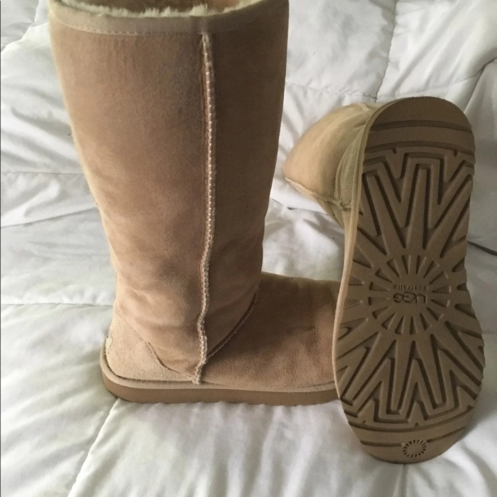 Classic Tall UGG Boots in Sand Women’s 9 - Picture 4 of 5